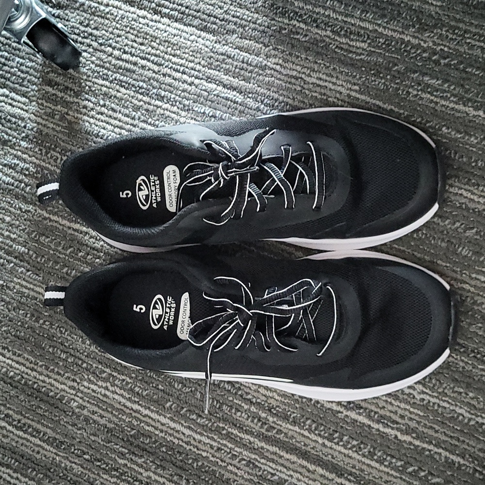Black and white sneakers. Athletic works. Youth size 5